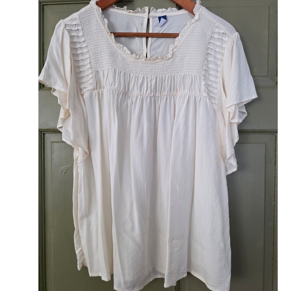 Old Navy White Smocked Flutter Sleeve Blouse Ruffle Neck Top XL